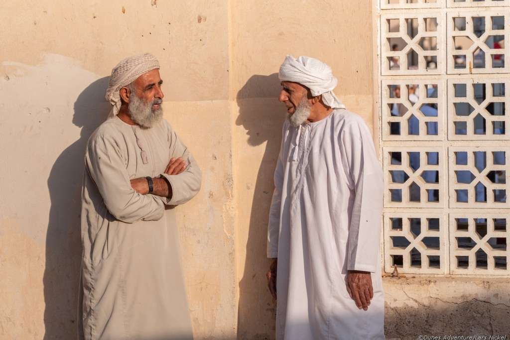 Omanis in Nizwa, Oman